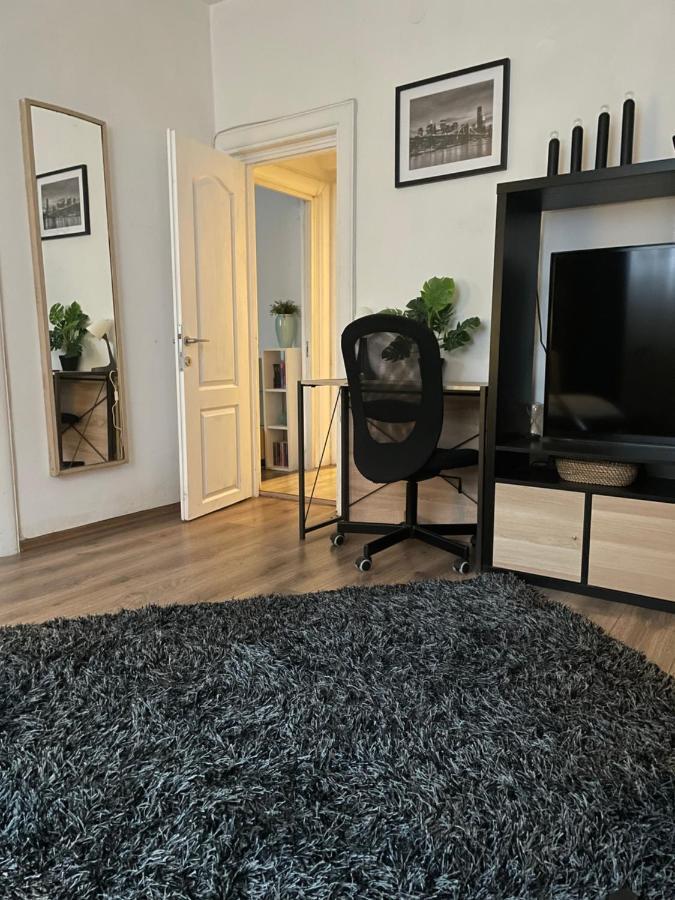 Old City Centre - Unforgettable House بوخارست المظهر الخارجي الصورة