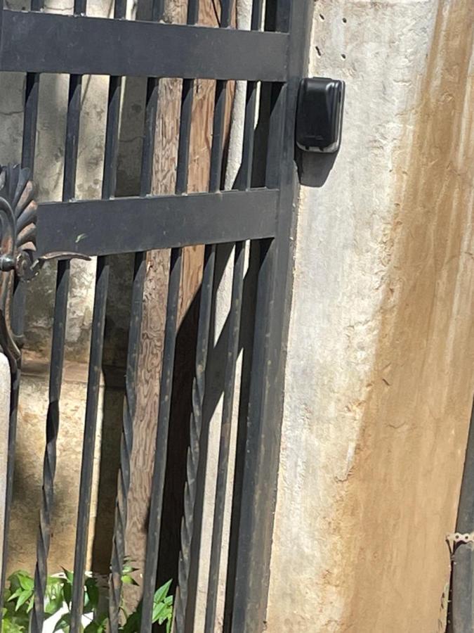 Old City Centre - Unforgettable House بوخارست المظهر الخارجي الصورة